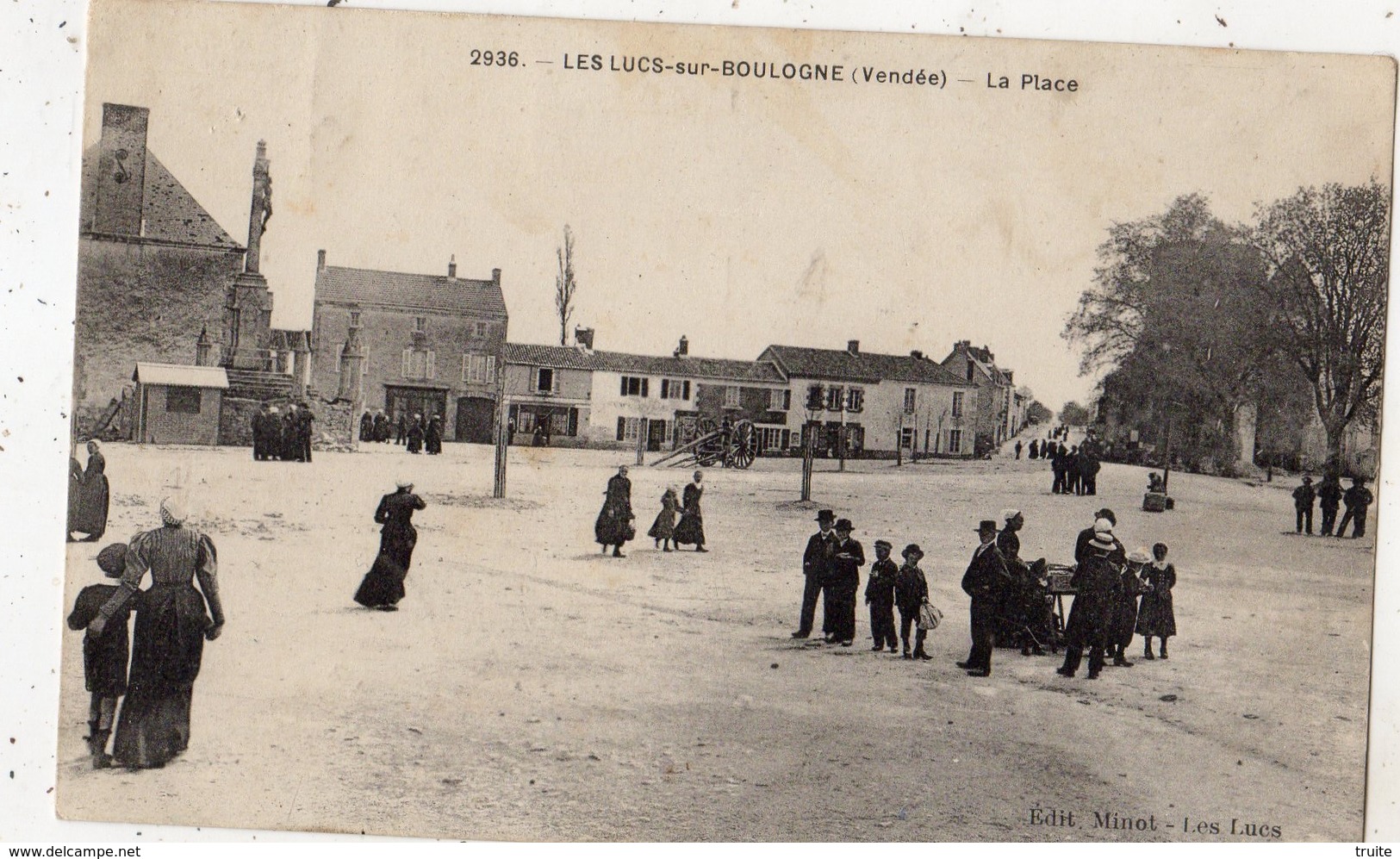 LES LUCS-SUR-BOULOGNE LA PLACE - Les Lucs Sur Boulogne
