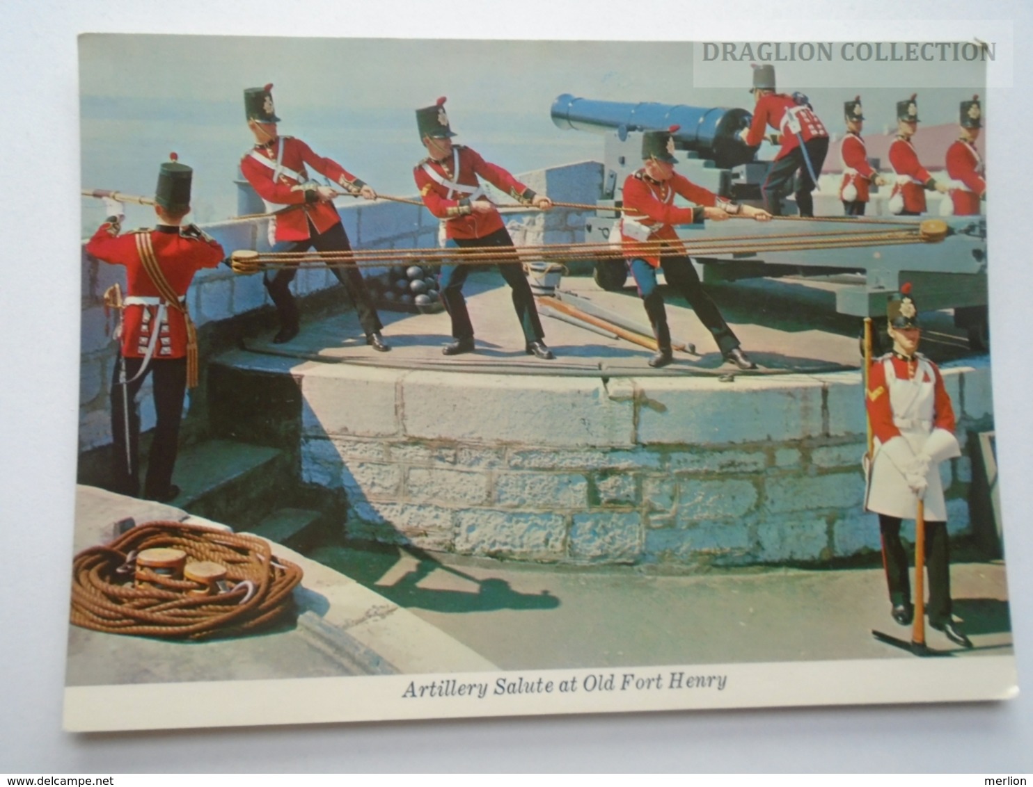 D162444 Canada  - Old Fort Henry - KINGSTON  Ontario - Fort Henry Guard  -Artillery Salute - Kingston