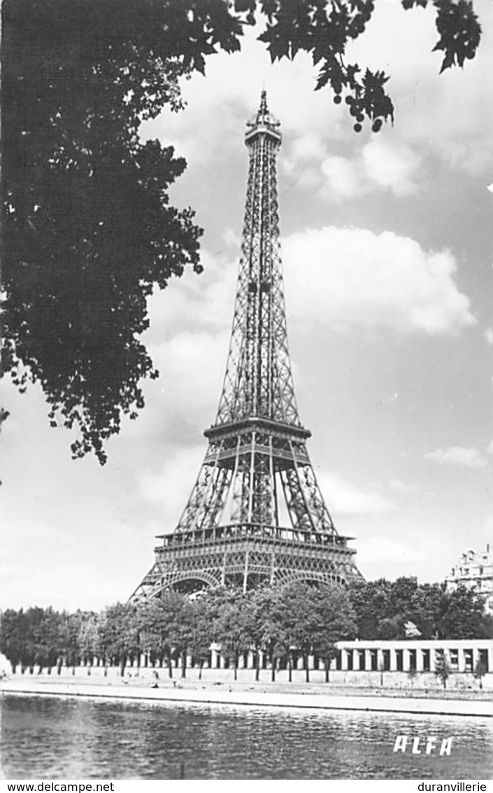 75 - Paris - Tour Eiffel. 1959 - Tour Eiffel