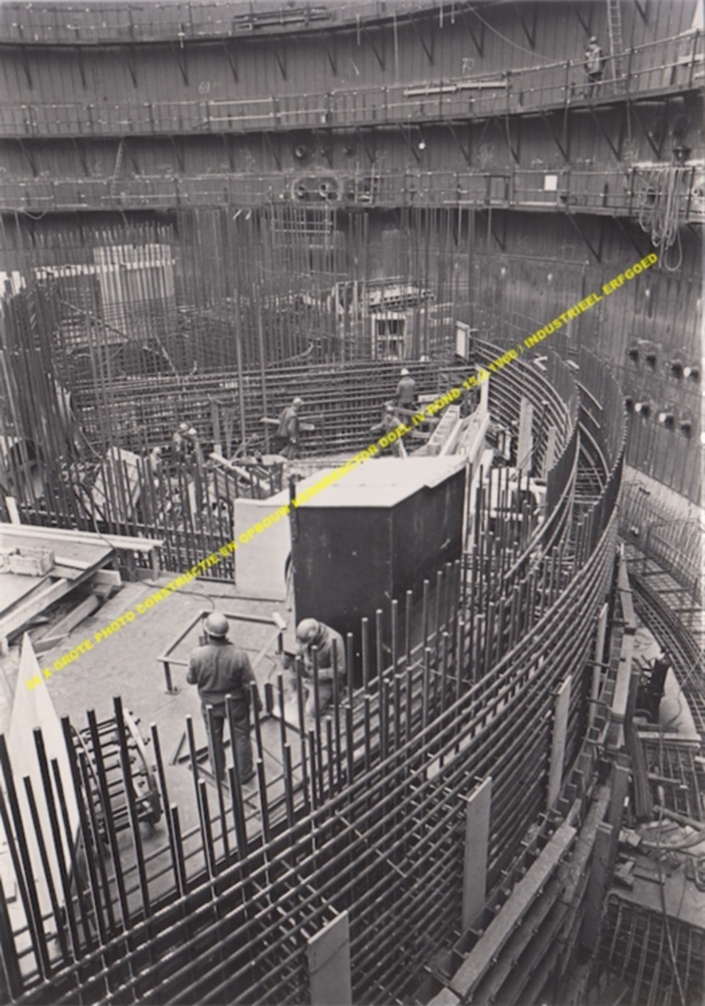 5 X GROTE FOTO CONSTRUCTIE BOUW KERNREACTOR DOEL IV 15.2.1980 INDUSTRIEEL ERFGOED CONSTRUCTION REACTEUR NUCLEAIRE DOEL 4 - Beveren-Waas