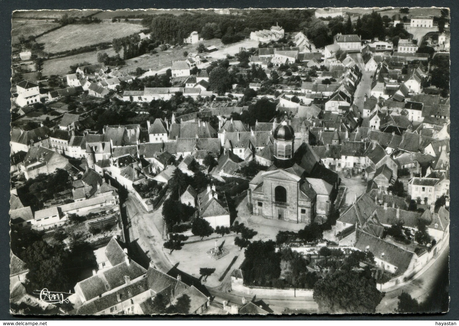 ARNAY LE DUC - VUE GENERALE SUR L'EGLISE - Arnay Le Duc