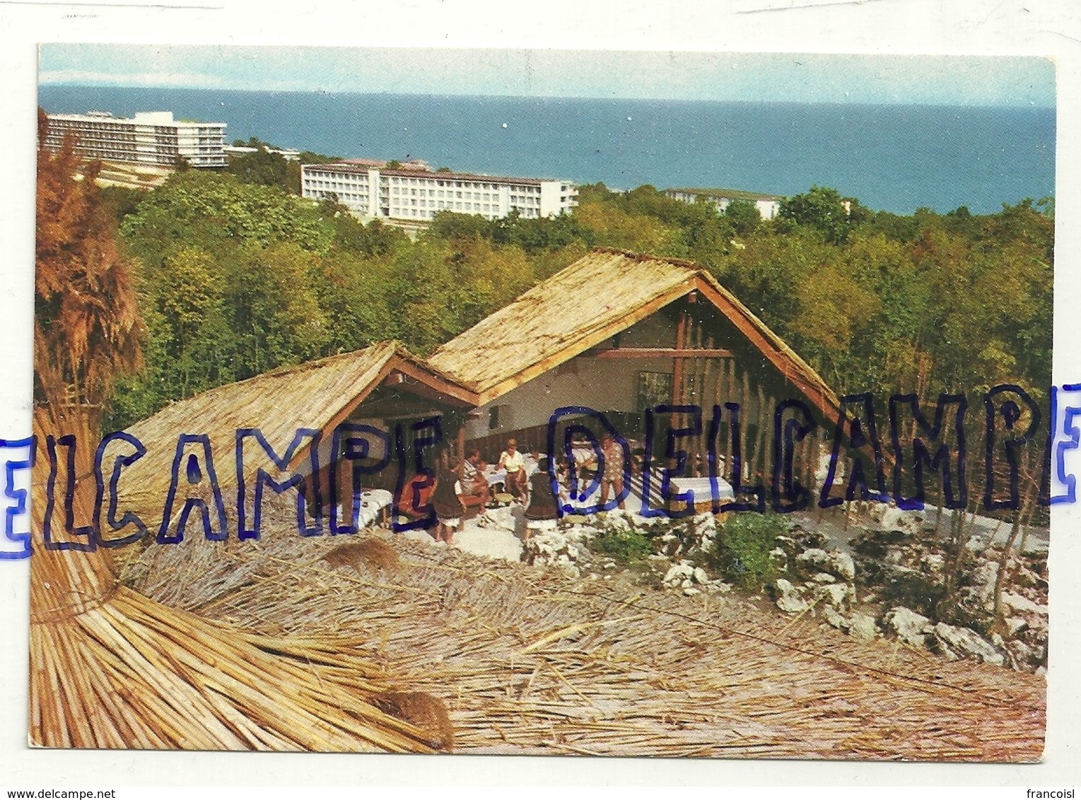 Bulgarie. Zlatni Piassatzi. Le Restaurant Kocharata - Bulgaria