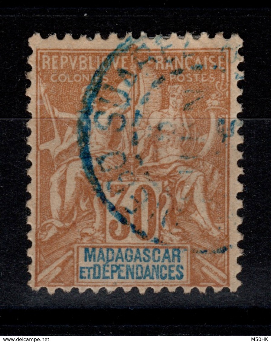 Madagascar - YV 36 Oblitere DIEGO SUAREZ En Bleu Type Groupe Cote 4,25 Euros - Used Stamps