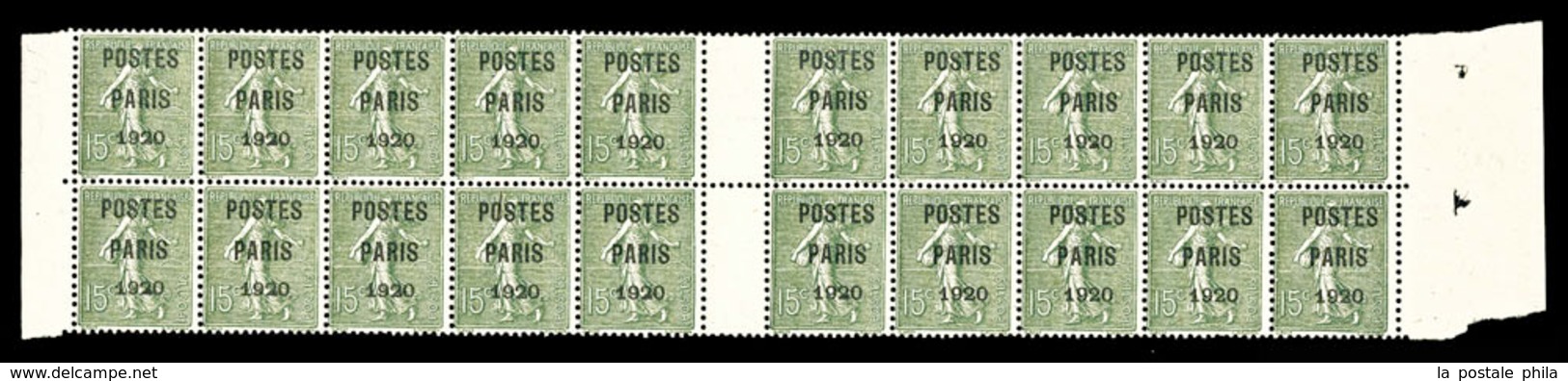 ** N°25, 15c Vert-olive Surchargé 'POSTE PARIS 1920' En Bloc De 20 Exemplaires Avec Interpanneaux. SUPERBE. R.R. (signé  - 1893-1947