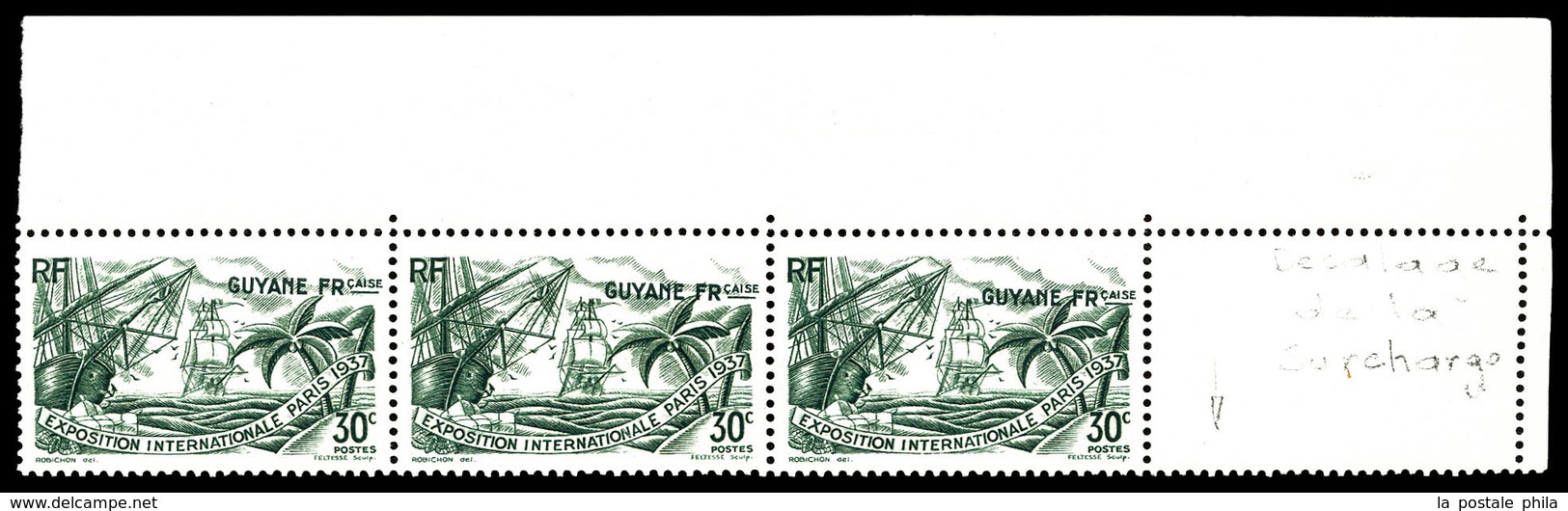 ** GUYANE, N°144, 30c Vert, Surcharge Décalée Sur Bande De 3 Cdf. TTB  Qualité: ** - Unused Stamps