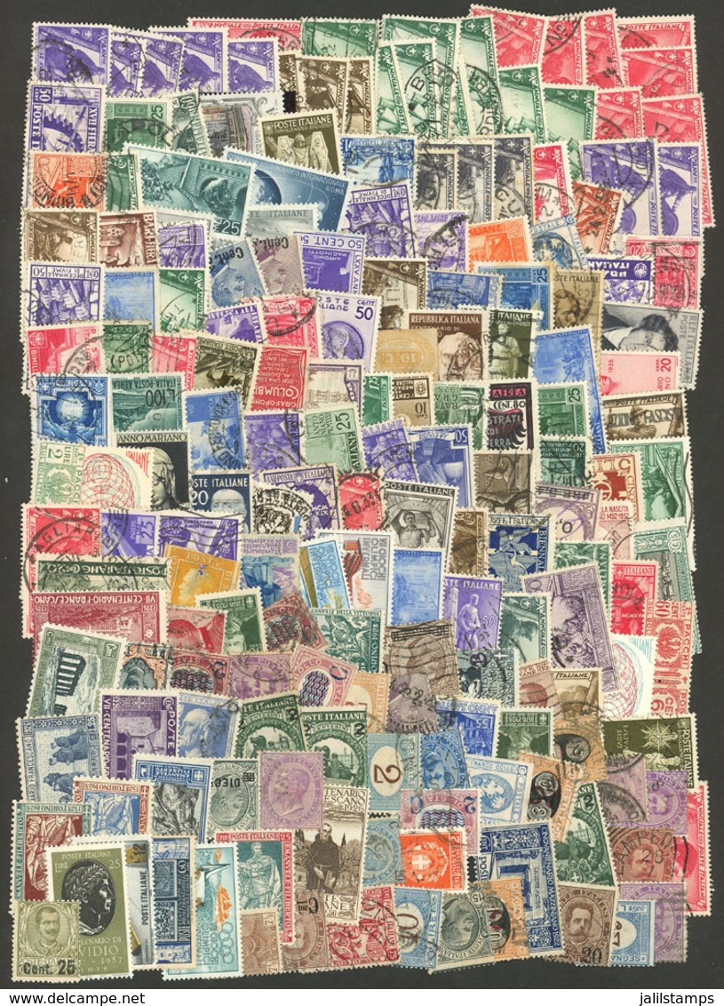 ITALY: Envelope With Interesting Lot Of LARGE NUMBER Of Stamps Of Varied Periods, Used Or Mint (they Can Be Without Gum) - Verzamelingen