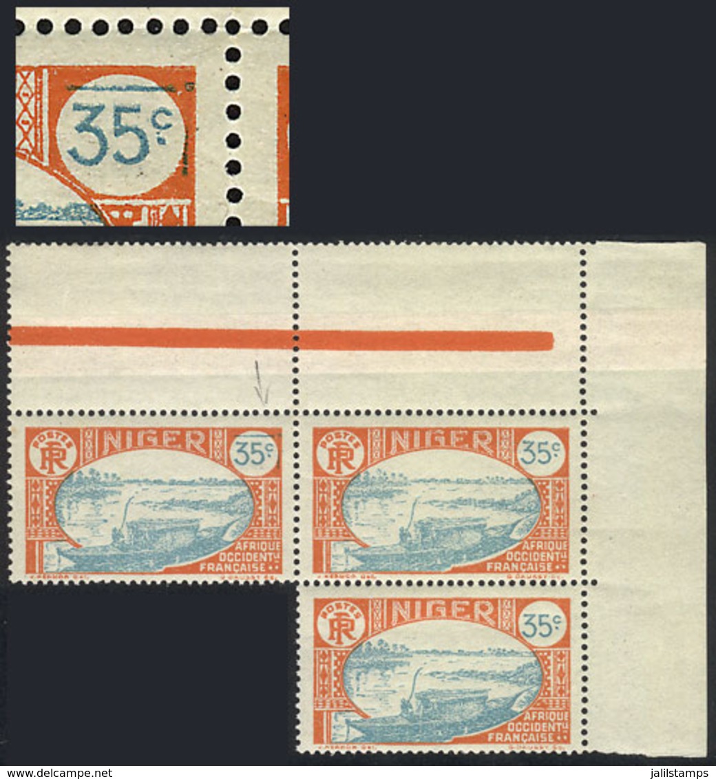 NIGER: "Yvert 38, Corner Block Of 3, The Top Left Stamp With VARIETY: "Line Above The Face Value", Excellent!" - Niger (1960-...)