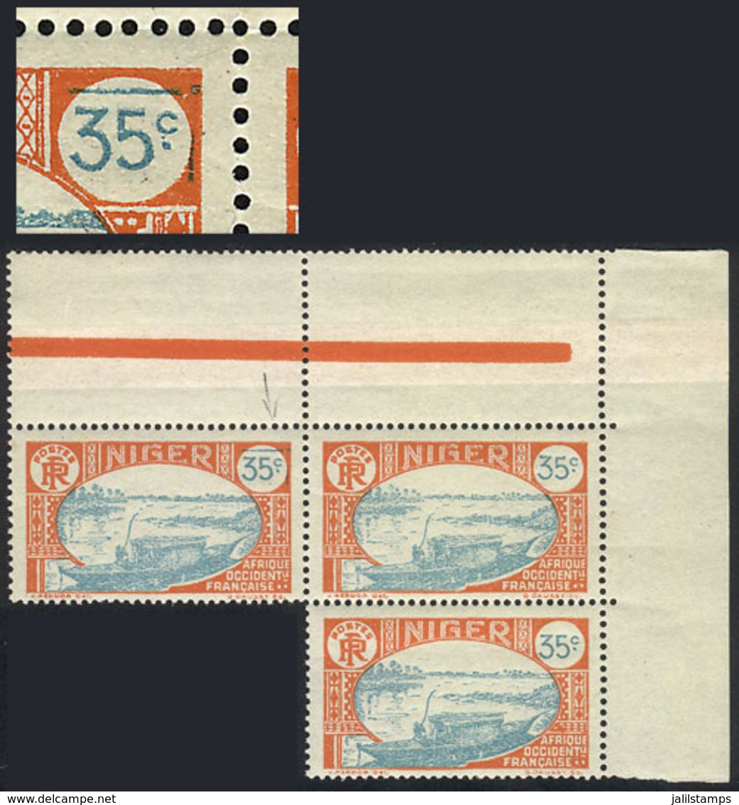 NIGER: "Yvert 38, Corner Block Of 3, The Top Left Stamp With VARIETY: "Line Above The Face Value", Excellent!" - Níger (1960-...)