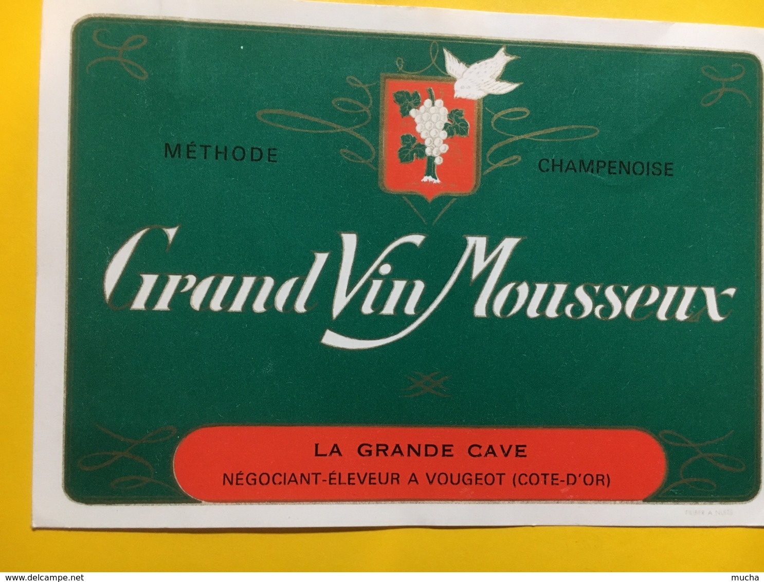 9147 - Grand Vin Mousseux La Grande Cave à Vougeot - Bourgogne
