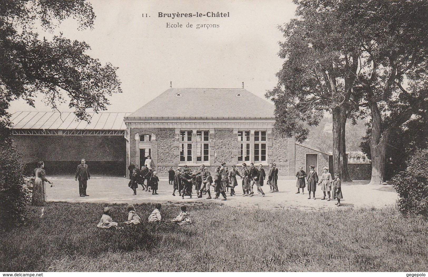 BRUYERES LE CHATEL  - Ecole De Garçons - Bruyeres Le Chatel