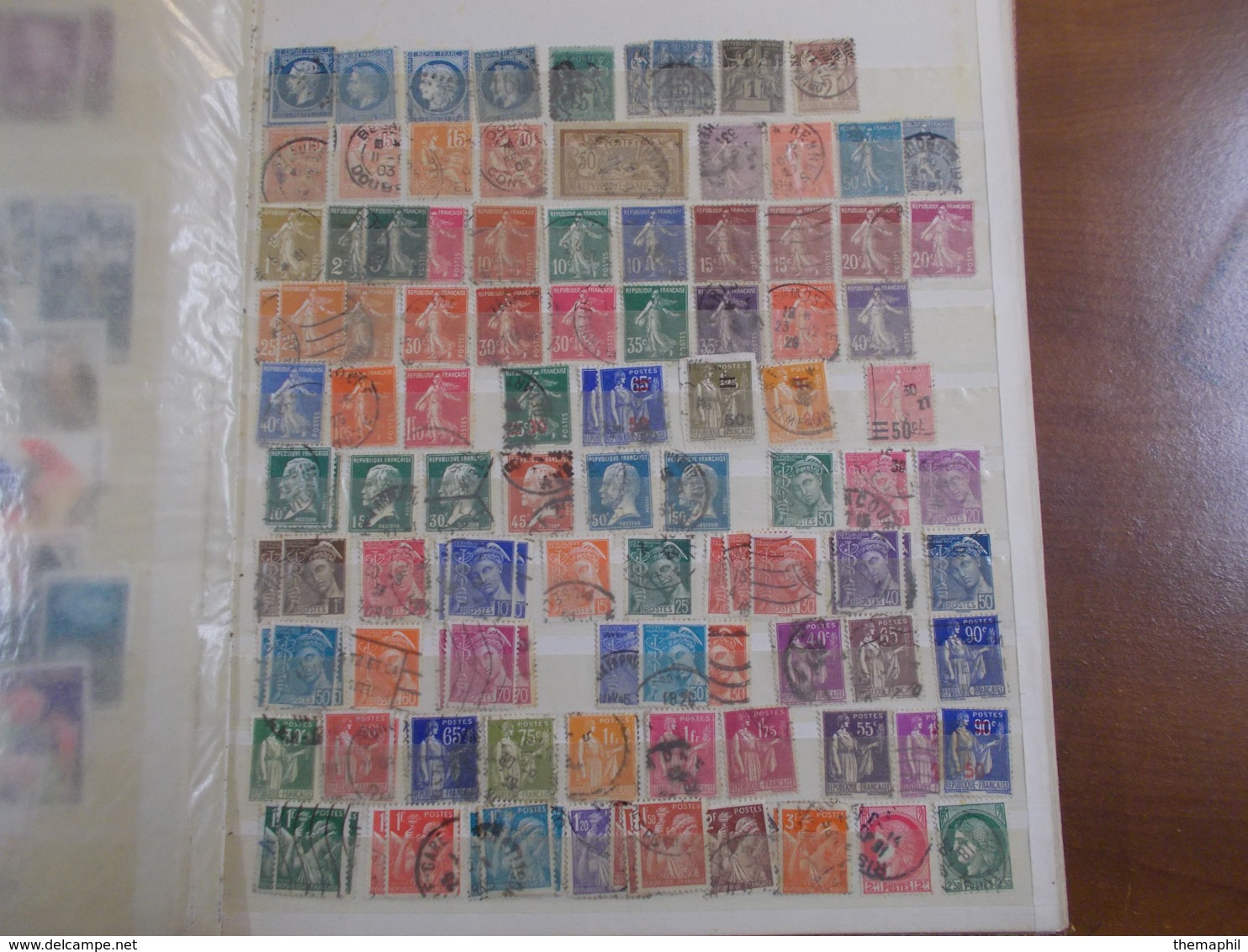 lot n° 979 FRANCE stock   obl. en 2 classeurs ,  no paypal