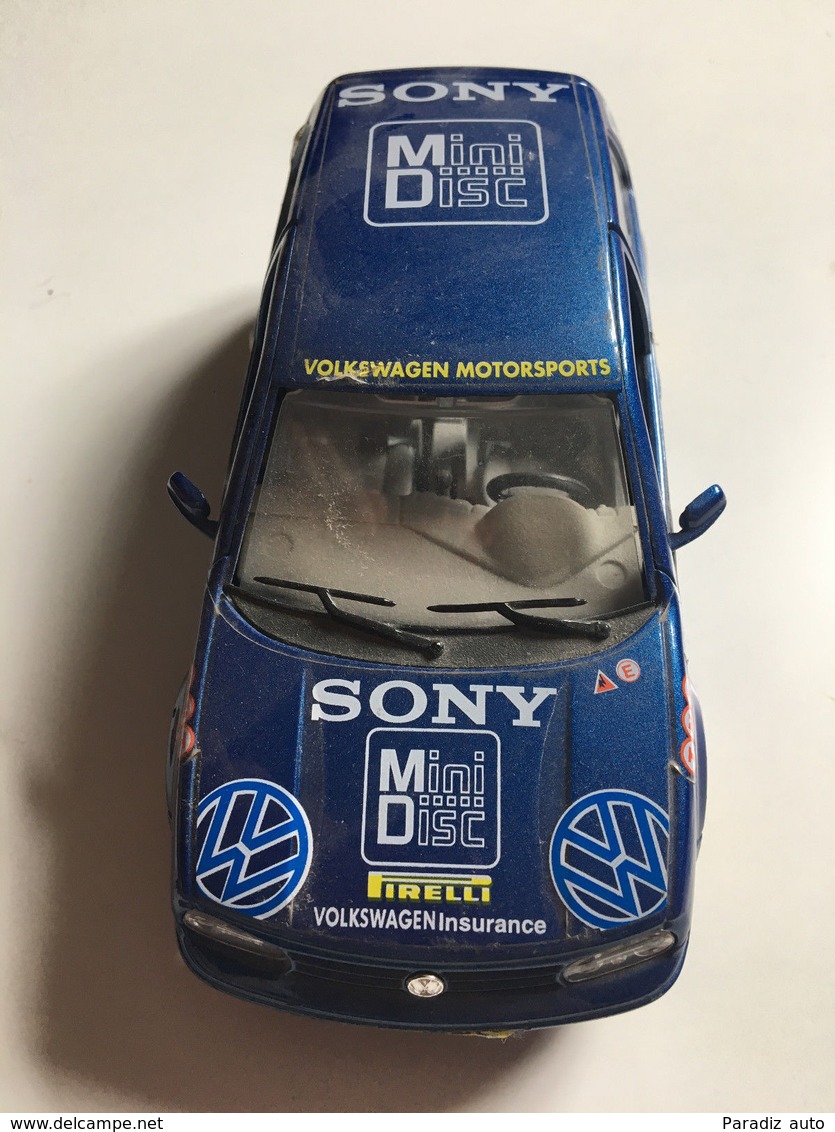 Volkswagen Golf 1998 1/24 Burago - Burago