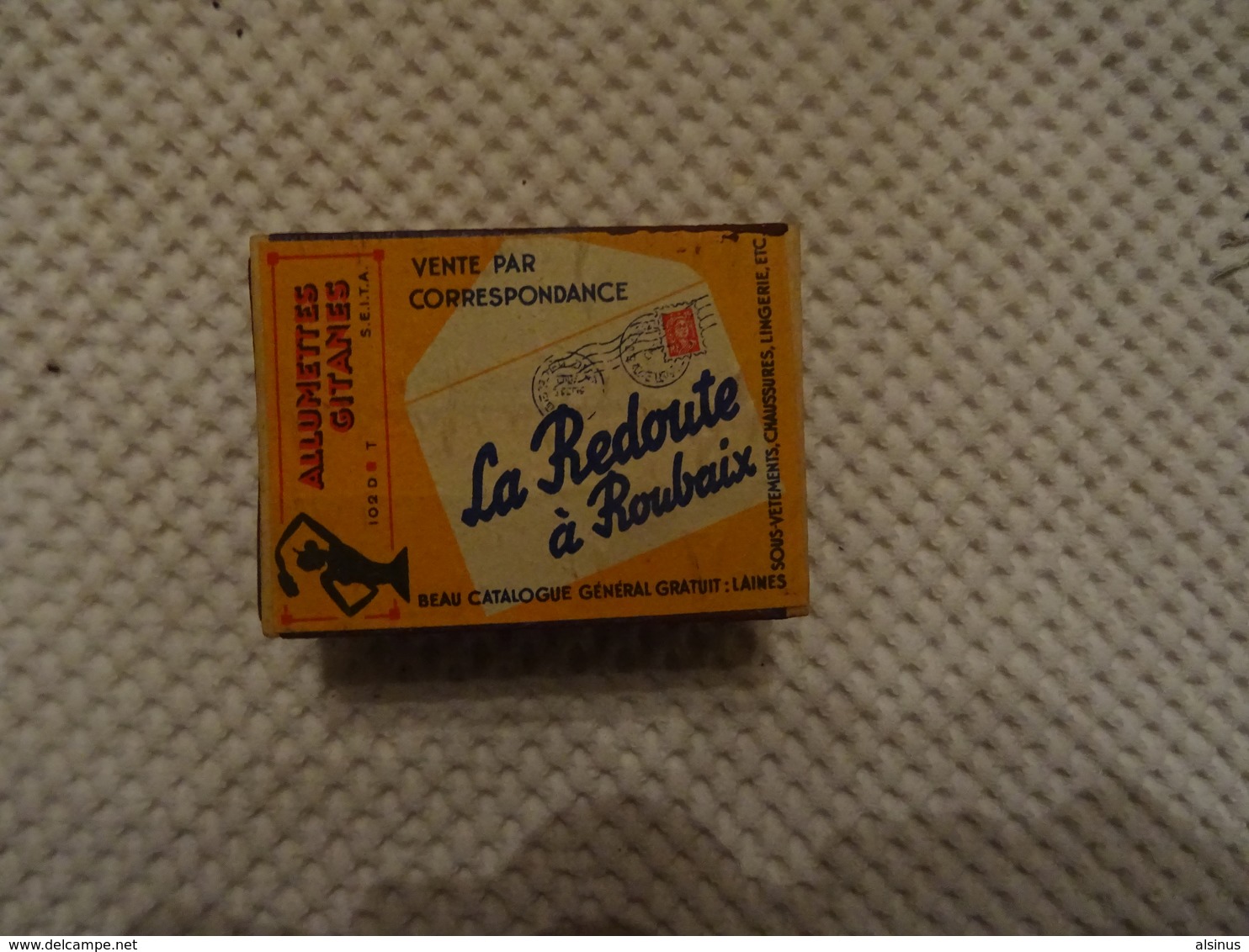 BOITE D'ALLUMETTES VIDE - GRATTOIR NON UTILISE - GITANES - PUBLICITE  - LA REDOUTE A ROUBAIX - Matchboxes