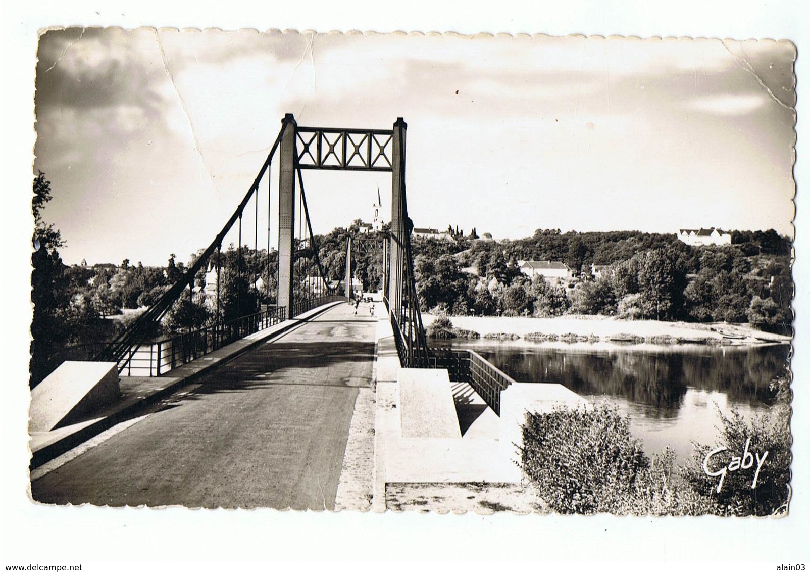 CPSM - 49 - GENNES - Le Pont, La Loire Et Le Clocher De Saint-Eusèbe - Autres & Non Classés