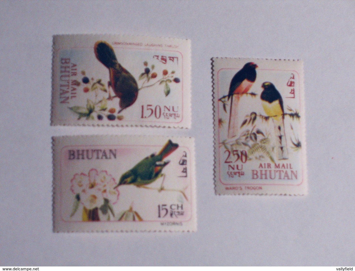 BHOUTAN  1968-69   LOT# 3  BIRD - Bhutan