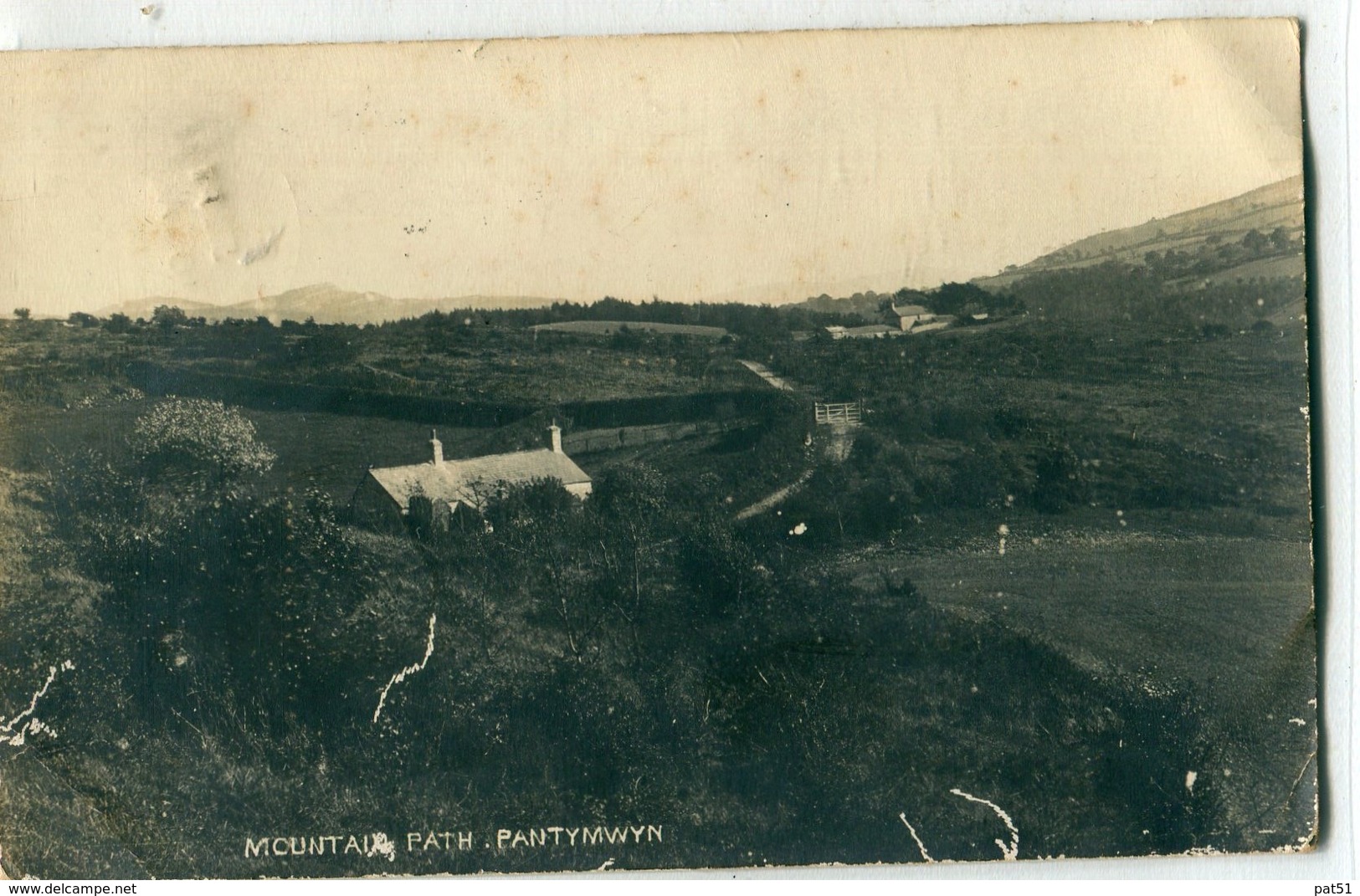 UNITED KINGDOM / ROYAUME - UNI : Pantymwyn : Mountain Path - Flintshire