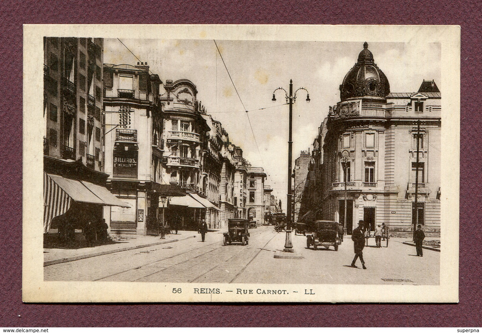 REIMS  (51) : " RUE CARNOT " - Reims