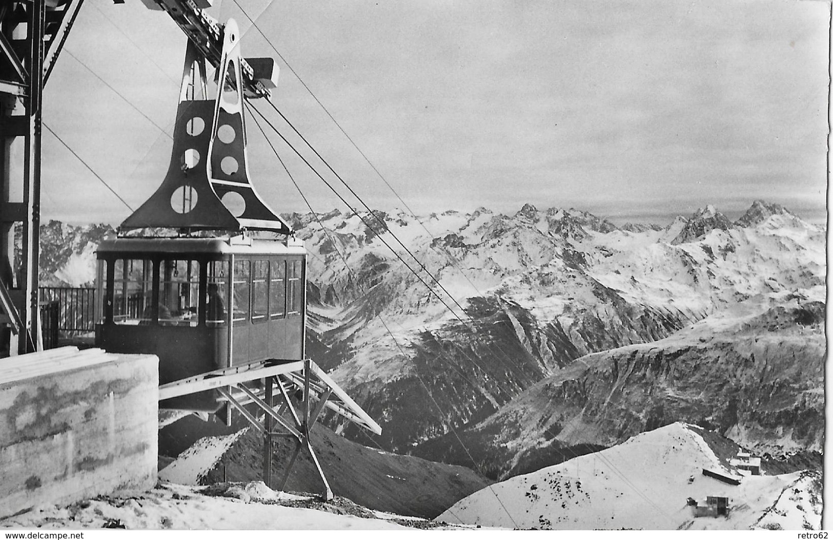 LUFTSEILBAHN PARSENN-WEISSFLUG → Bergstation Mit Einfahrender Gondel Anno 1957 - Autres & Non Classés