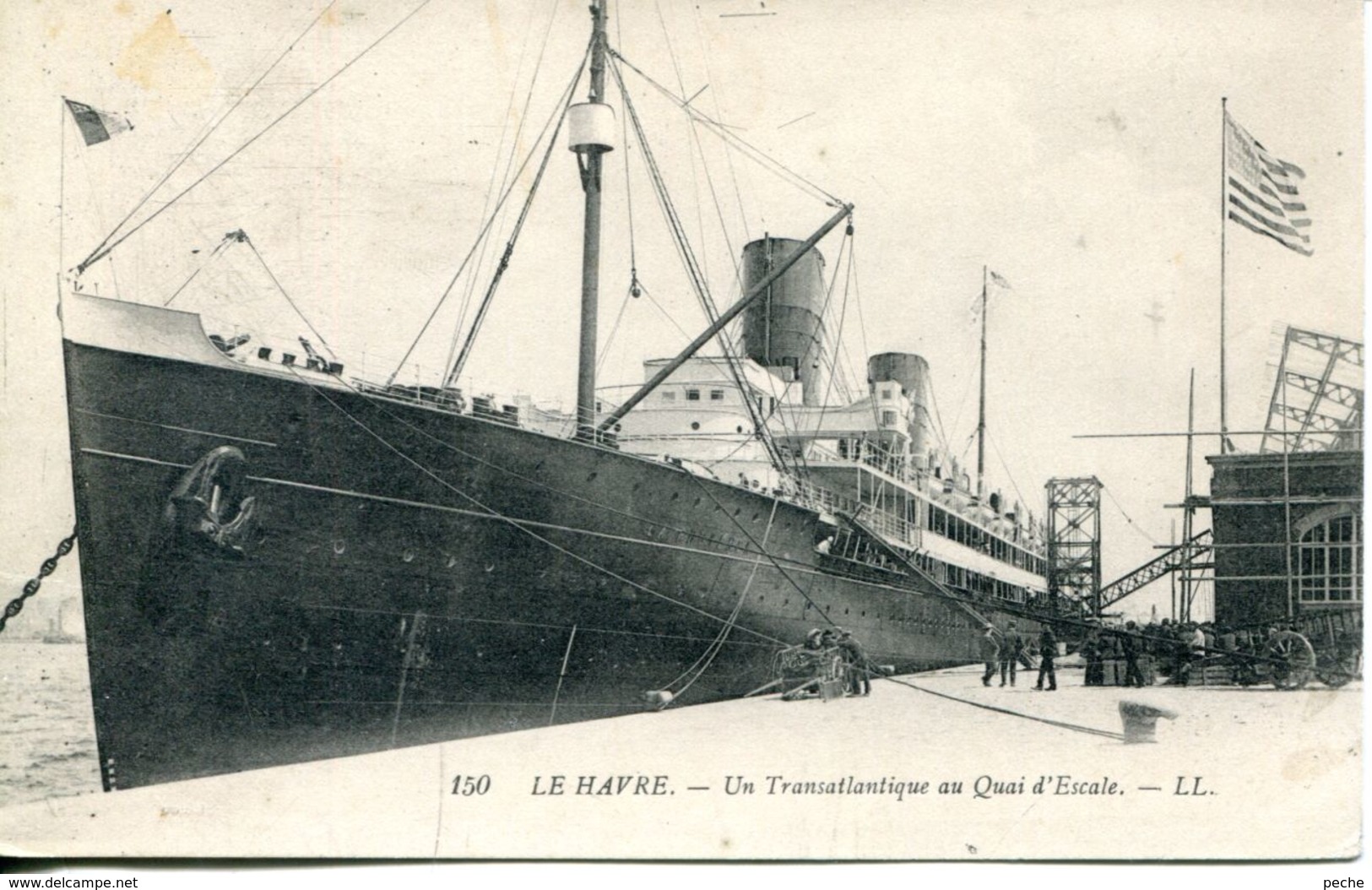 N°67588 -cpa Le Havre -un Transatlantique Au Quai D'escale- - Passagiersschepen