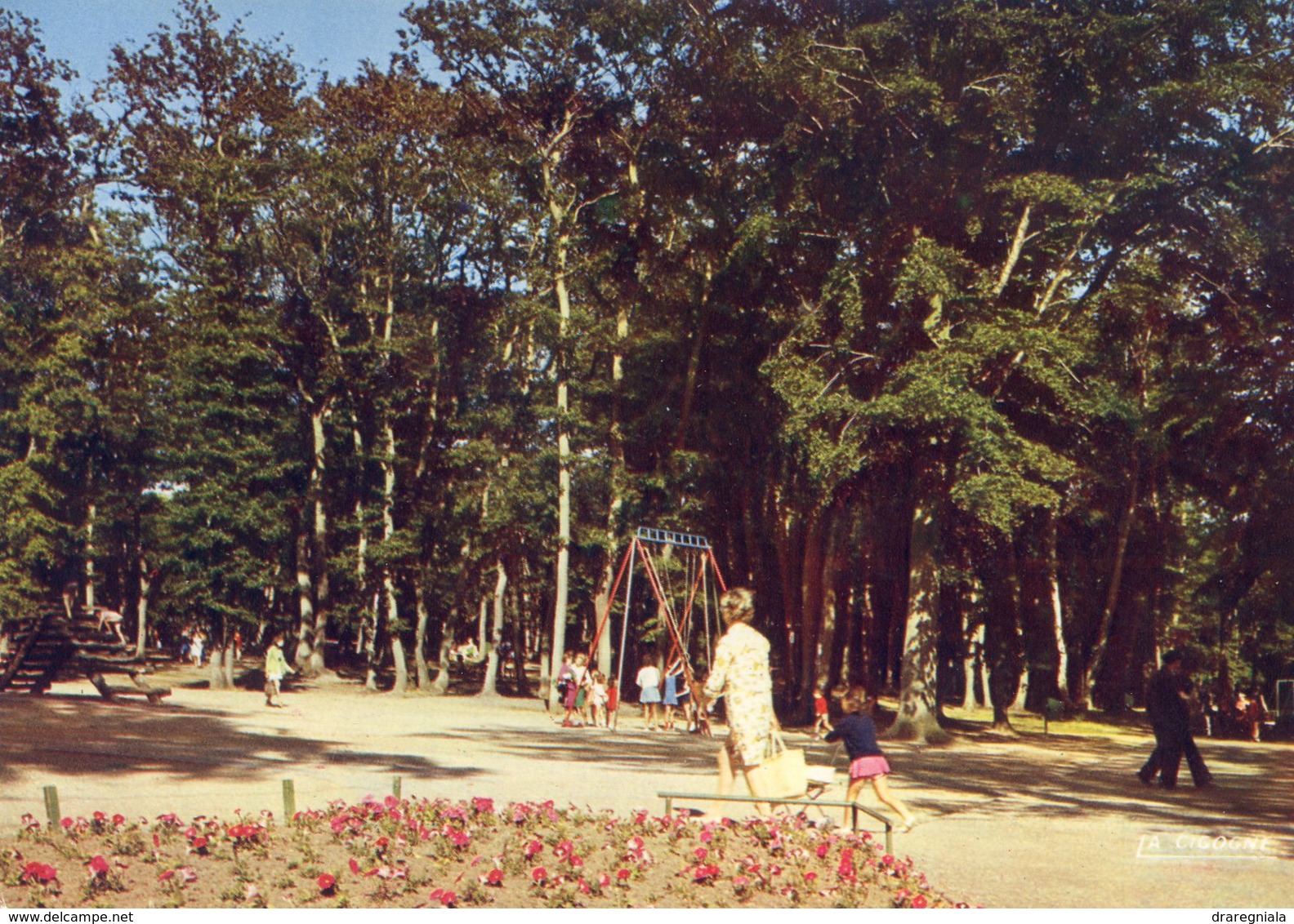 Le Havre En Forêt De Montgeon Coin De Détente - Belle Flamme Avec Paquebot - Forêt De Montgeon