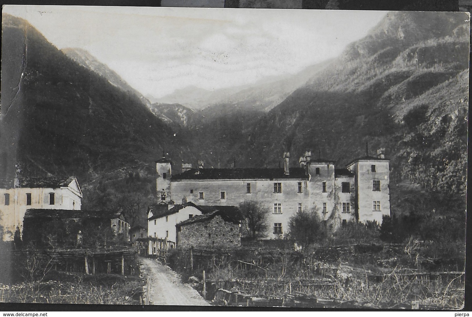 VAL D'AOSTA - MANIERO D'ISSOGNE - FORMATO PICCOLO - EDIZ. GOMELLO TORINO - VIAGGIATA 1929 - Altri & Non Classificati