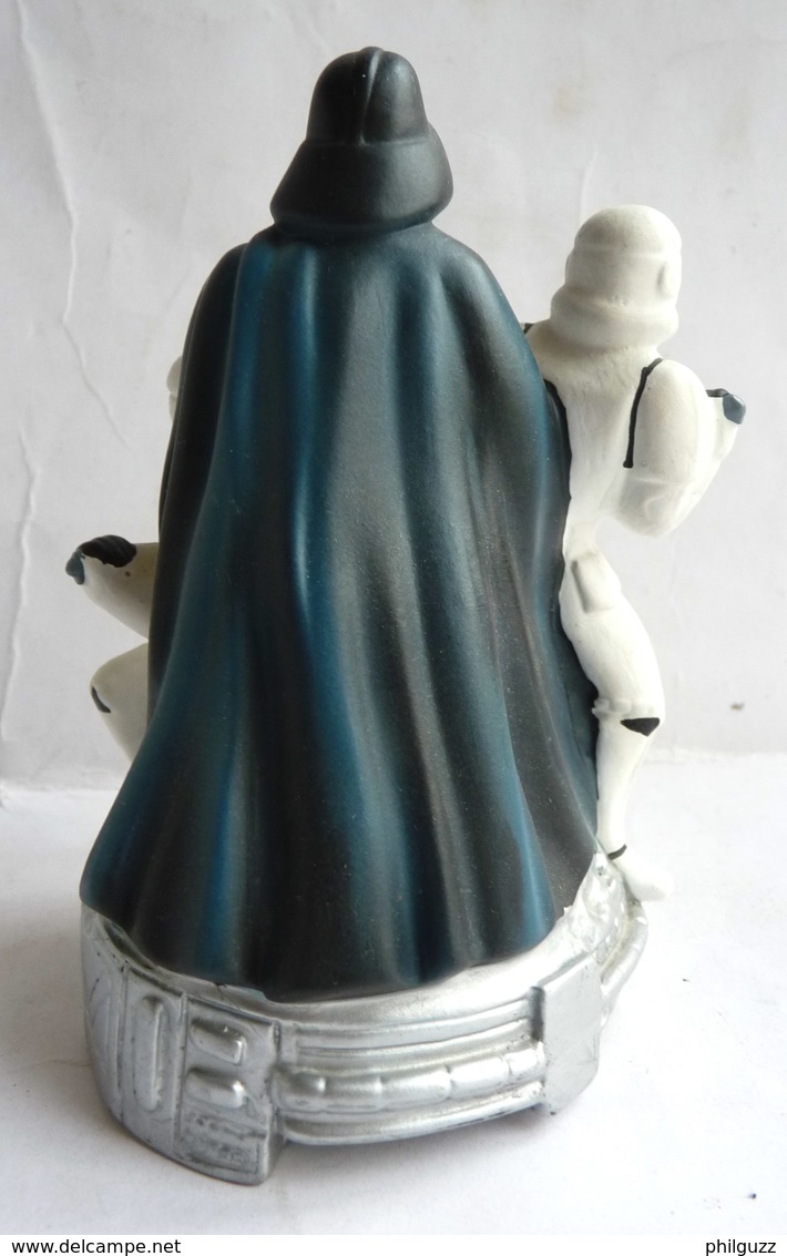 FIGURINE BOUCHON DE TUBE DE BONBON STAR WARS DARK VADOR AVEC DEUX STORMTROOPER - First Release (1977-1985)