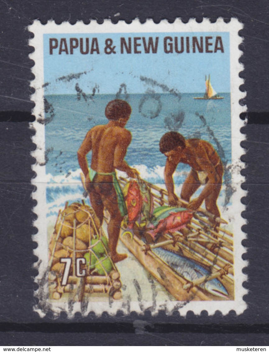 Papua New Guinea 1971 Mi. 207  7c. Einheimische Erwebszweige Tausch Der Küstenbewohner - Papúa Nueva Guinea