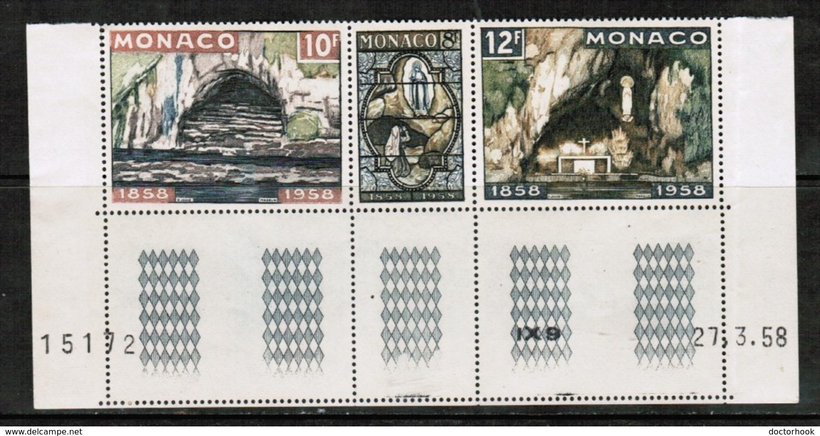 MONACO   Scott # 418a** VF MINT NH STRIP Of 3 With TABS  LG-914 - Unused Stamps