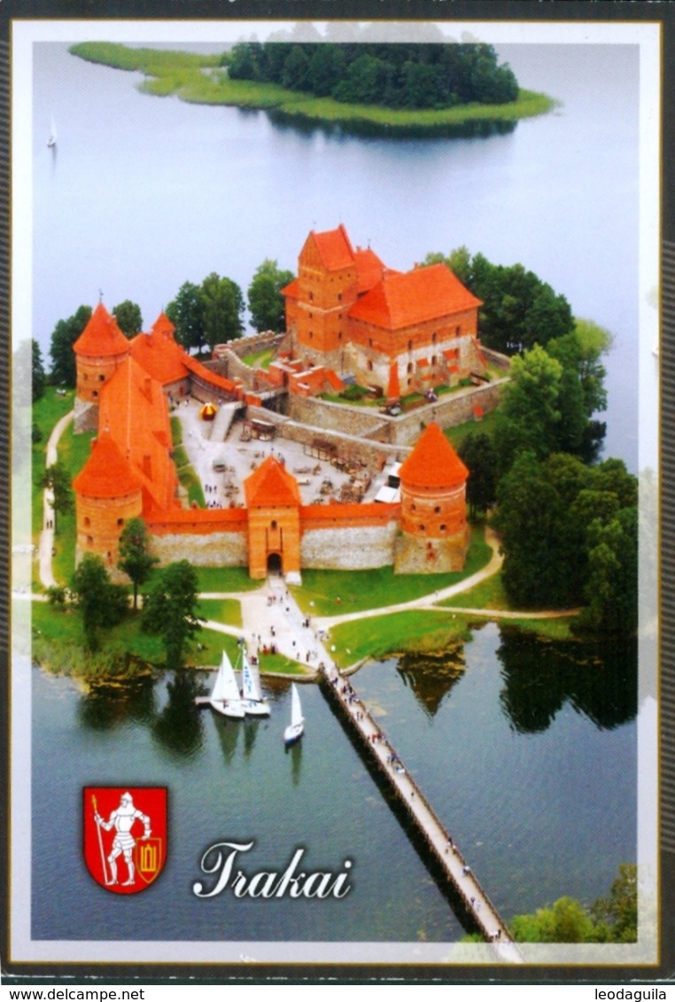 CASTLE  OF TRAKAI  - LITHUANIA - CIRCULATED - Castles