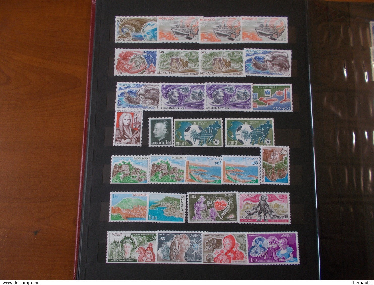 lot n° 965  MONACO tous neufs **  collection en album   .. no paypal