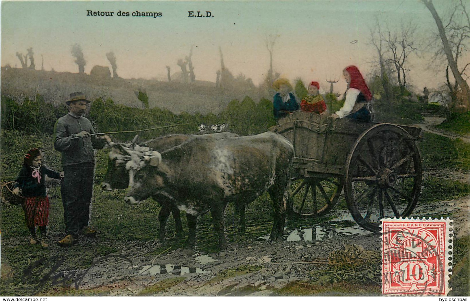 CPA RETOUR Des CHAMPS - ELD - Postée Depuis GENEVE - Attelage Boeufs Famille 1907 Glacée Paysan - Spannen