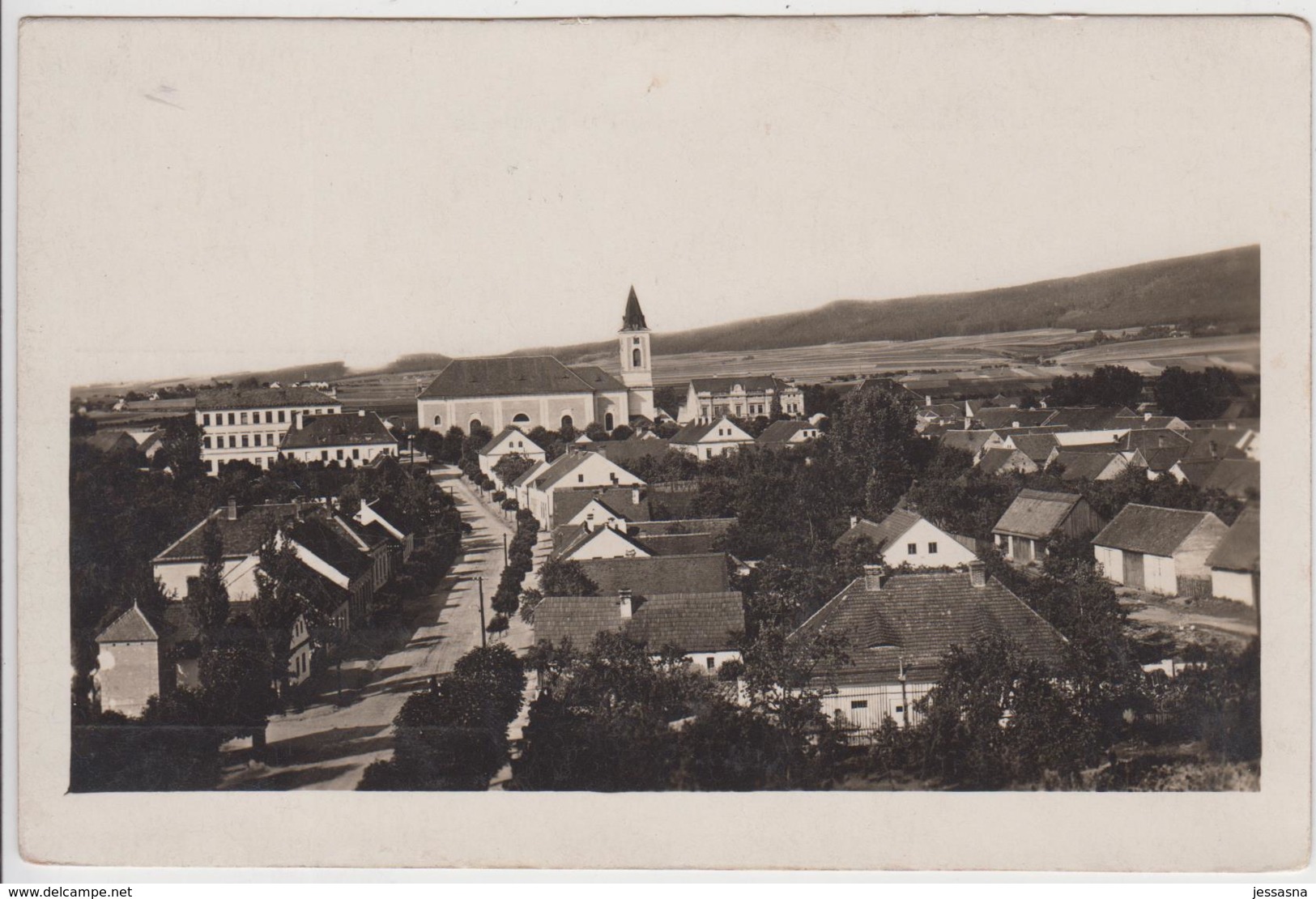 AK - Ronov Nad Doubravou (RONOW) - Ortspartie Mit Hauptstrasse Und Kirche 1930 - Tschechische Republik