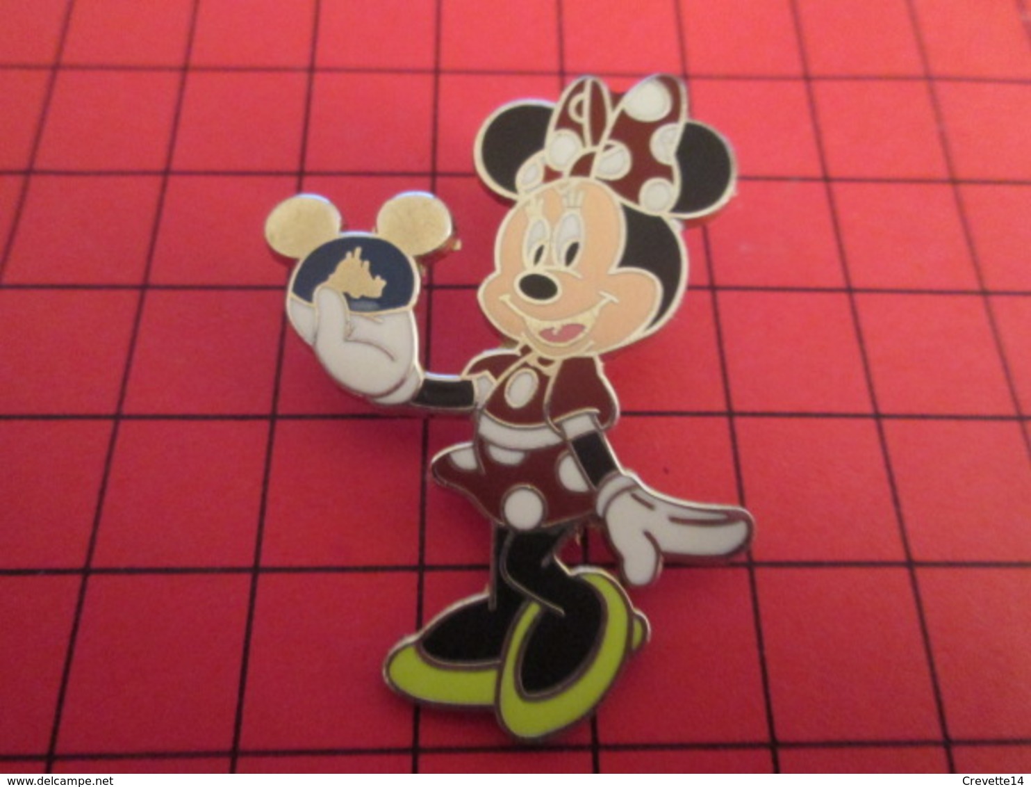 DIS-SPE Pin's Pins : BEAU ET RARE : DISNEY Très Grand Pin's MINNIE - Disney