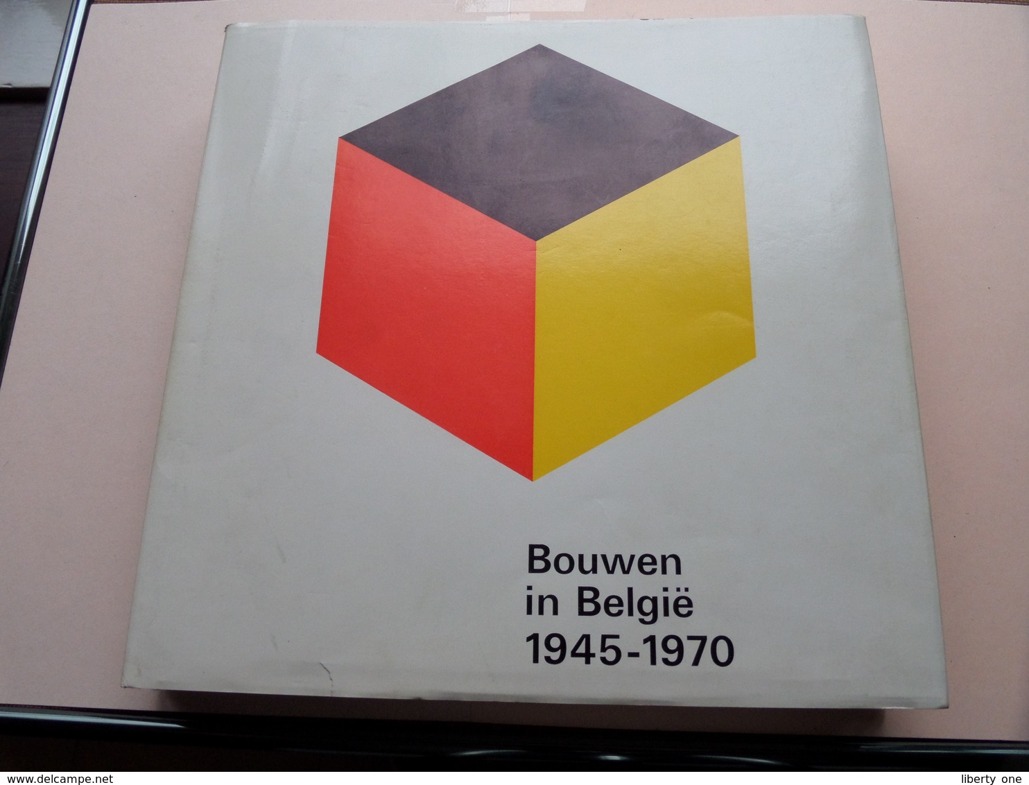 BOUWEN In BELGIË 1945 -1970 ( Geert Bekaert - Francis Strauven ) Nationale Confederatie Van Het Bouwbedrijf ! - Autres & Non Classés