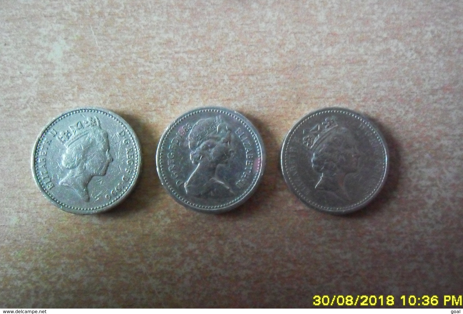 3 Monnaies De 1 Pound /Avers Différent/1983-1985-1996 En TTB. - 1 Pound