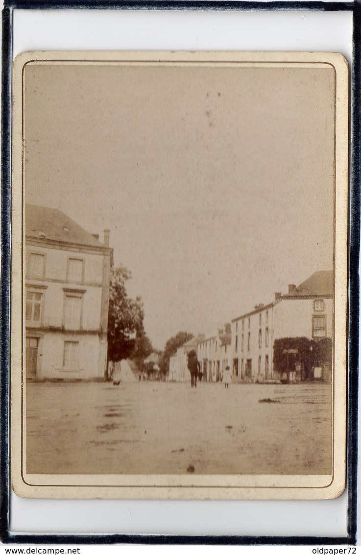 MORTAGNE SUR SEVRE - PHOTO ANCIENNE - PLACE DE LA LUNE - ANIMATION - 27 MAI 1897 - Mortagne Sur Sevre