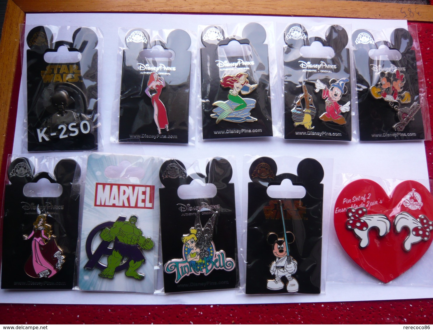 10 Big Pin S DISNEY DIVERS Neuf Sous Blister - Disney