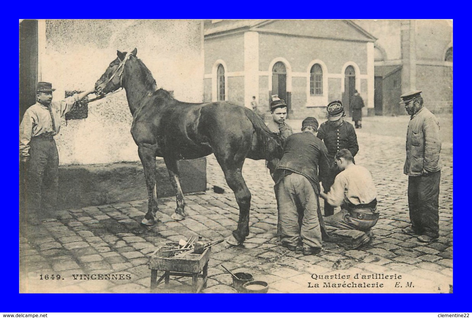 Vincennes * Quartier D'artillerie  ( Scan Recto Et Verso ) - Vincennes