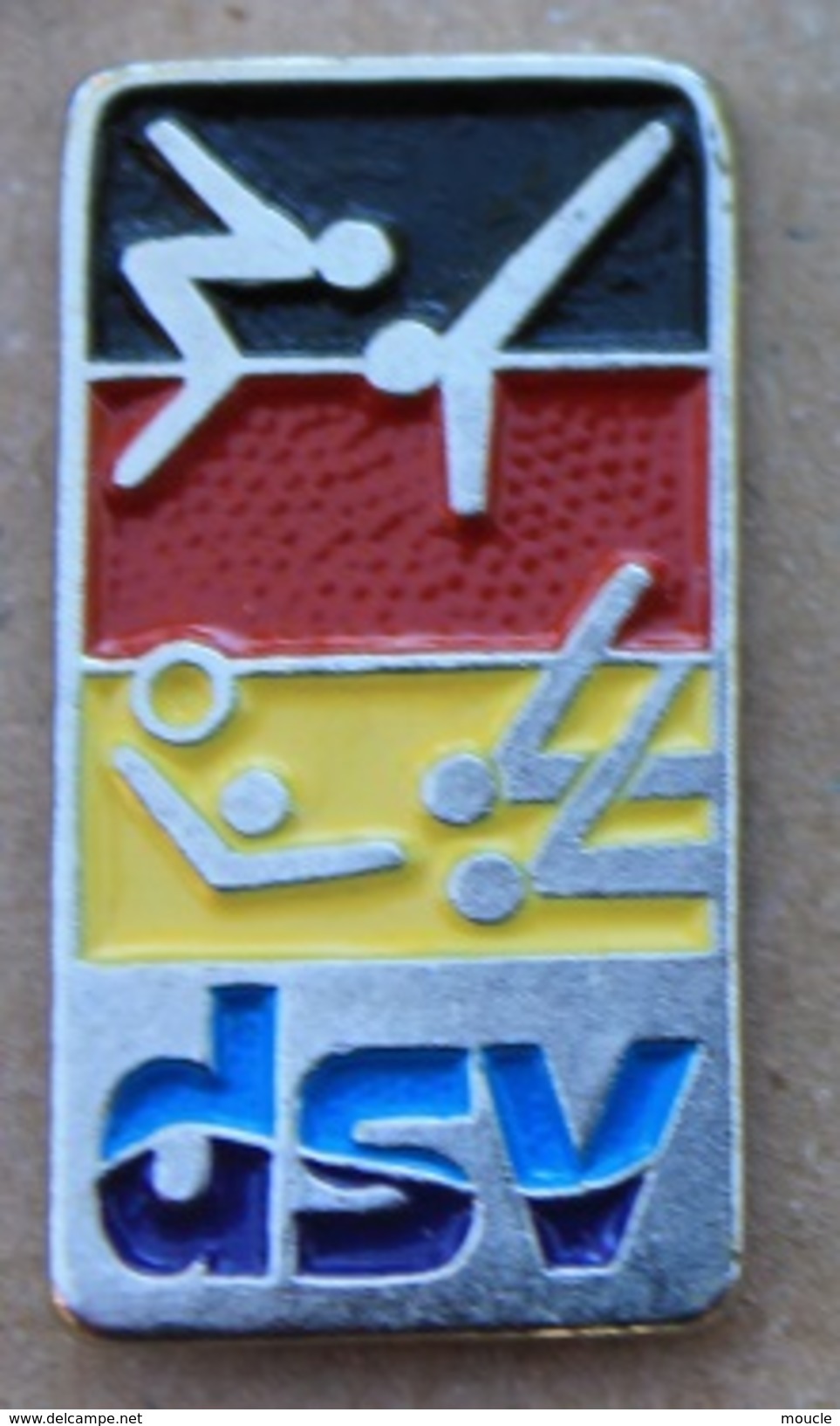 DSV - FEDERATION ALLEMANDE DE NATATION - FLAG GERMAN - NAGEURS - PLONGEON - WATER POLO -      (JAUNE) - Swimming