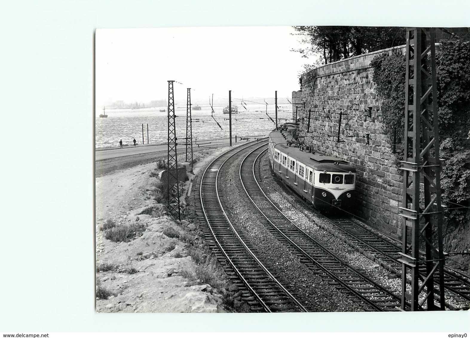 TURQUIE - TURQUEY - ISTANBUL - Ligne Sirkeci à Uzunkopru électrifié  Halkali - PHOTOGRAPHE ROBERT PETIT - ATLAS-PHOTO - Autres & Non Classés