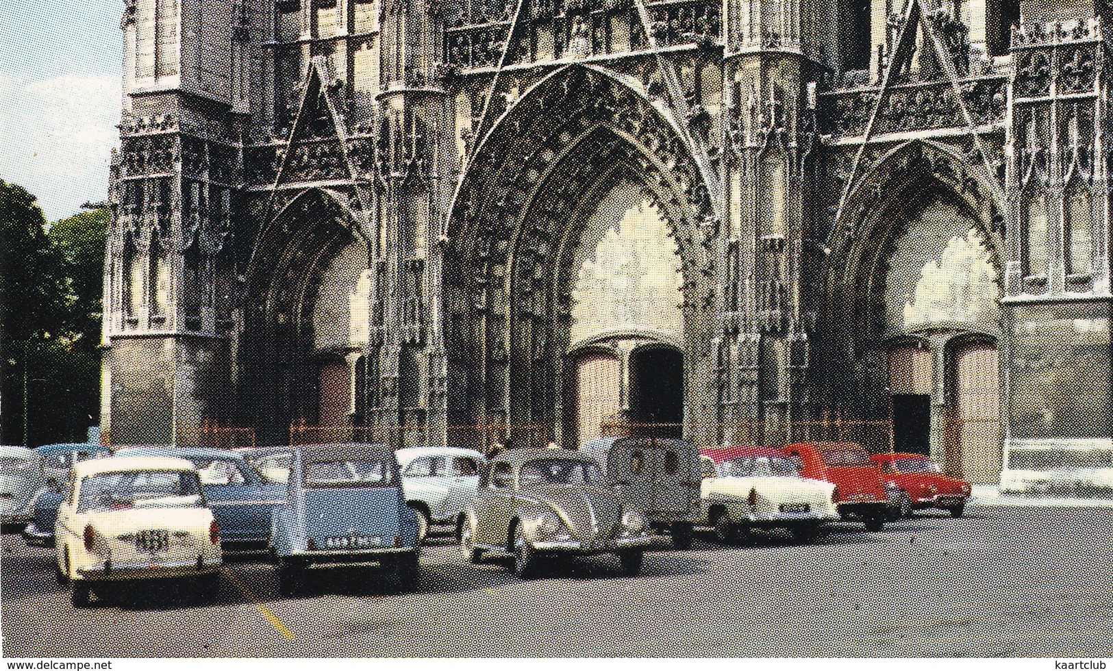 Troyes: FIAT 1100D, CITROËN 2CV, VW 1200 KÄFER/COX, 2CV AZU, SIMCA ARIANE, RENAULT DAUPHINE - Cathédrale P&P - Toerisme