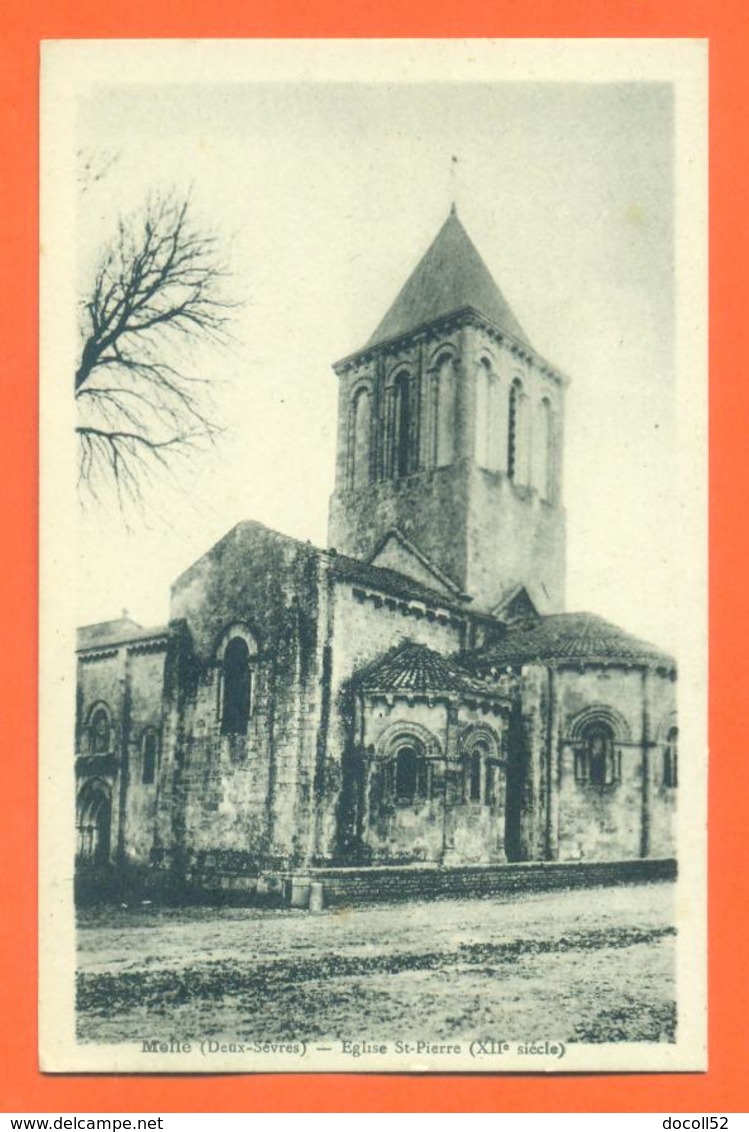 CPA 79 Melle " église Saint Pierre ( XII° Siècle ) " - Melle