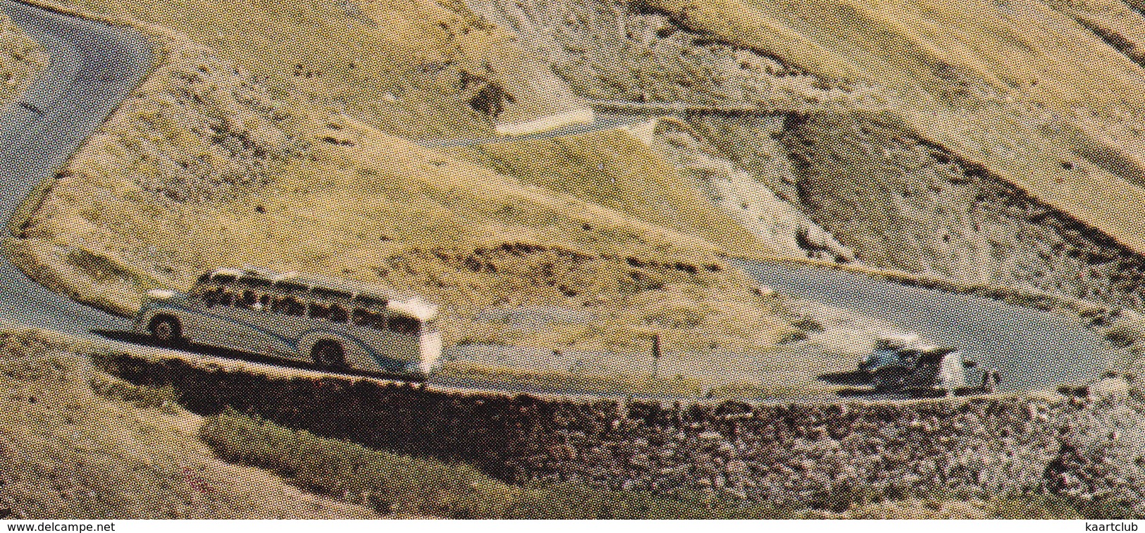 Route De Barèges Au Col Du Tourmalet: CITROËN 2CV, DS, AUTOCAR (U23 ?) - 'Le Fer à Cheval' - Pyrenées - Toerisme