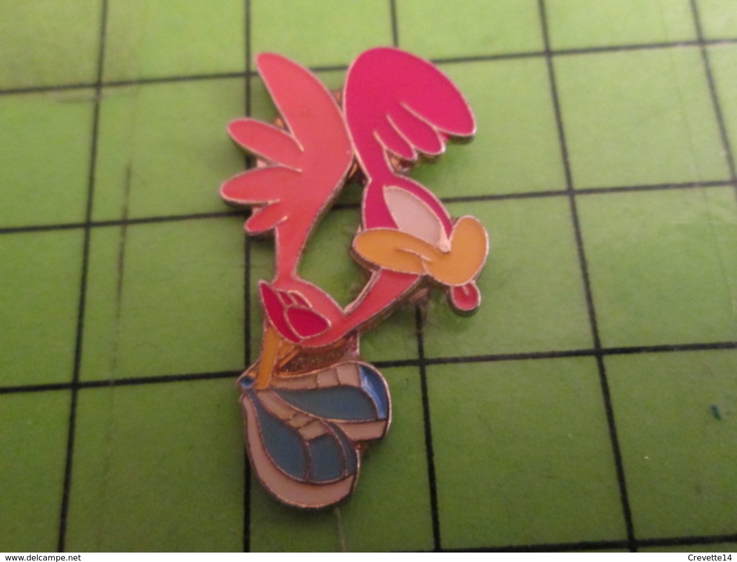 713L Pins Pin's / Rare & De Belle Qualité  THEME : CINEMA / PERSONNAGE DE DESSIN ANIME BIP-BIP ROADRUNNER - Cine