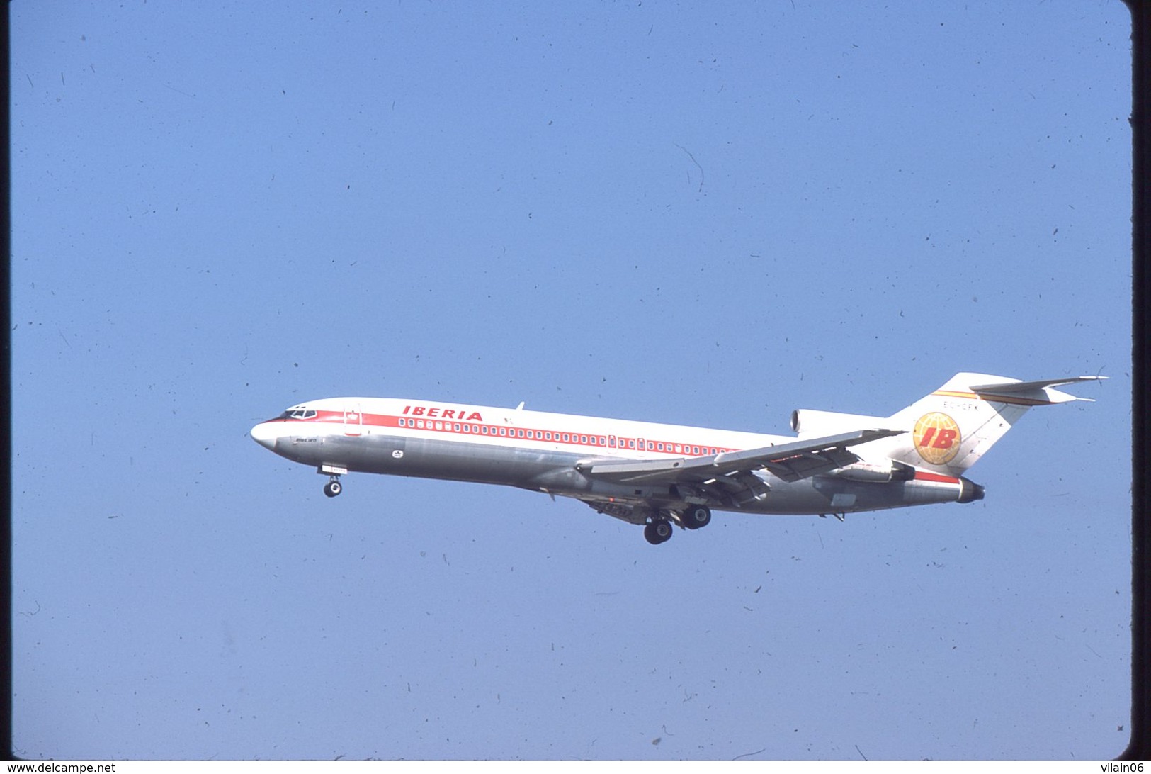 SLIDE / AVION / AIRCRAFT   KODAK  ORIGINAL     IBERIA  B 727  EC-CFK - Diapositives