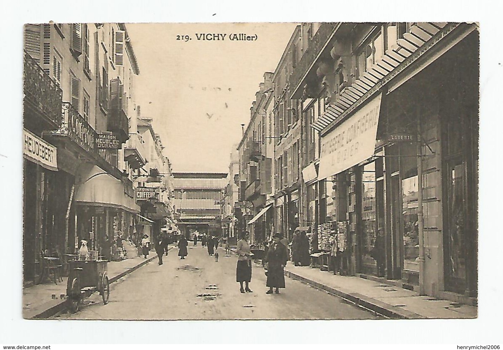 Allier - 03 - Vichy  Magasin Heudebert Confiserie Dizier Maison Meublé Durand Tricycle Chien Animée N219 - Vichy