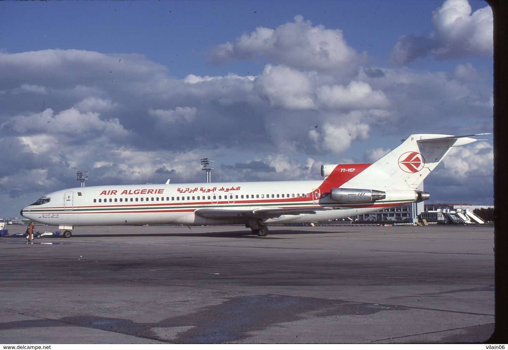 SLIDE / AVION / AIRCRAFT   KODAK  ORIGINAL  AIR ALGERIE  B 727   7T-VEP - Diapositives