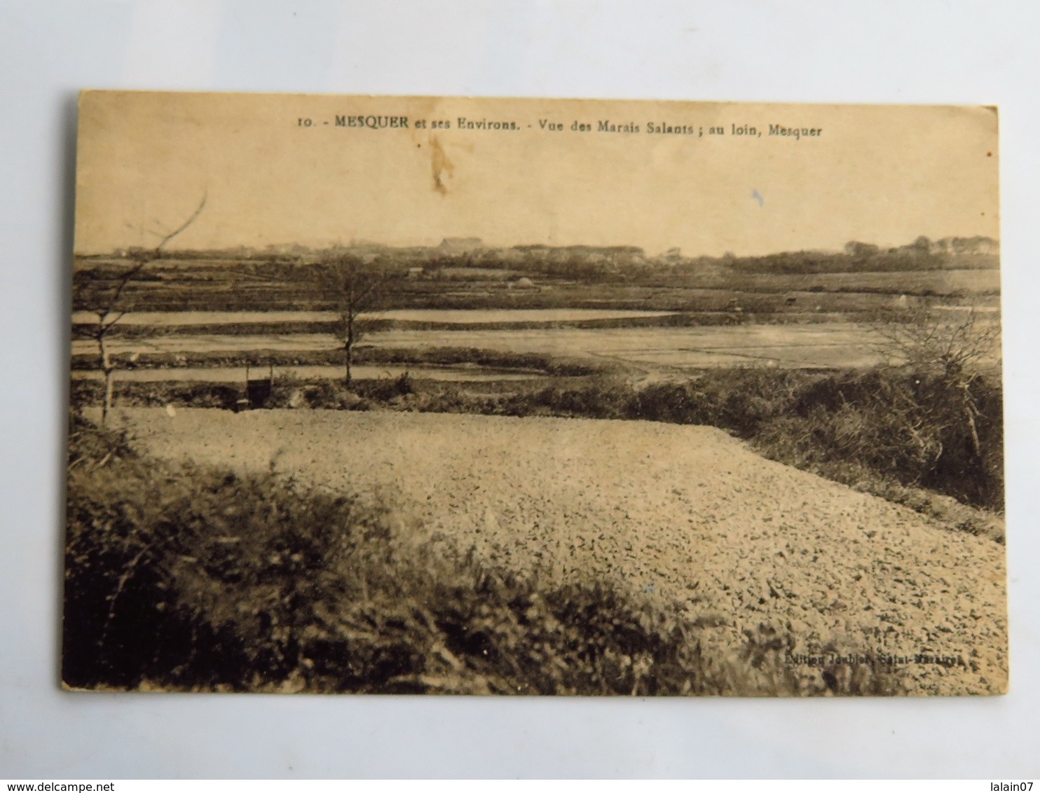 C.P.A. : 44 MESQUER Et Ses Environs, Vue Des Marais Salants, Au Loin, Mesquer - Mesquer Quimiac