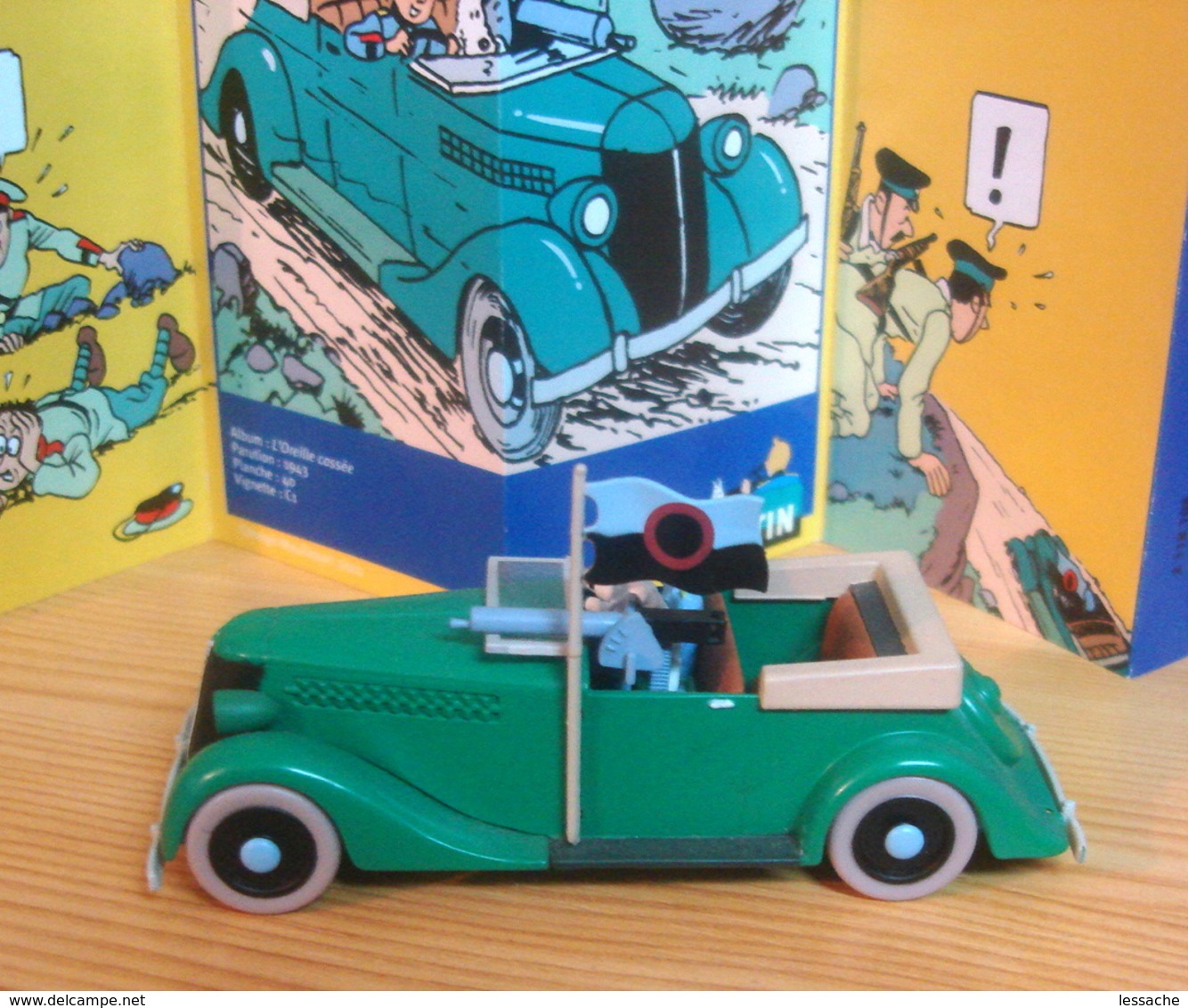 Voiture AUTOMITRAILLEUSE FORD V8 De 1936 , 1/43 De Tintin L'Oreille Cassée, TINTIN - Tintin