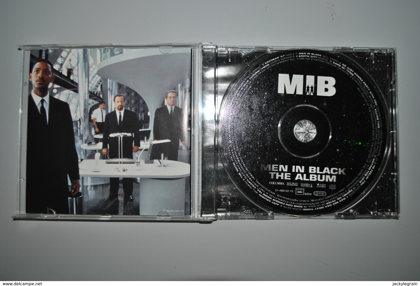 Men In Black - The Album Bon état Vente En Belgique Uniquement Envoi Bpost 2,50 € - Musique De Films